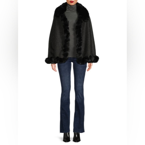 NWT VINCE CAMUTO Whip Stitched Black Faux Fur Trimmed Cape - Picture 2 of 7